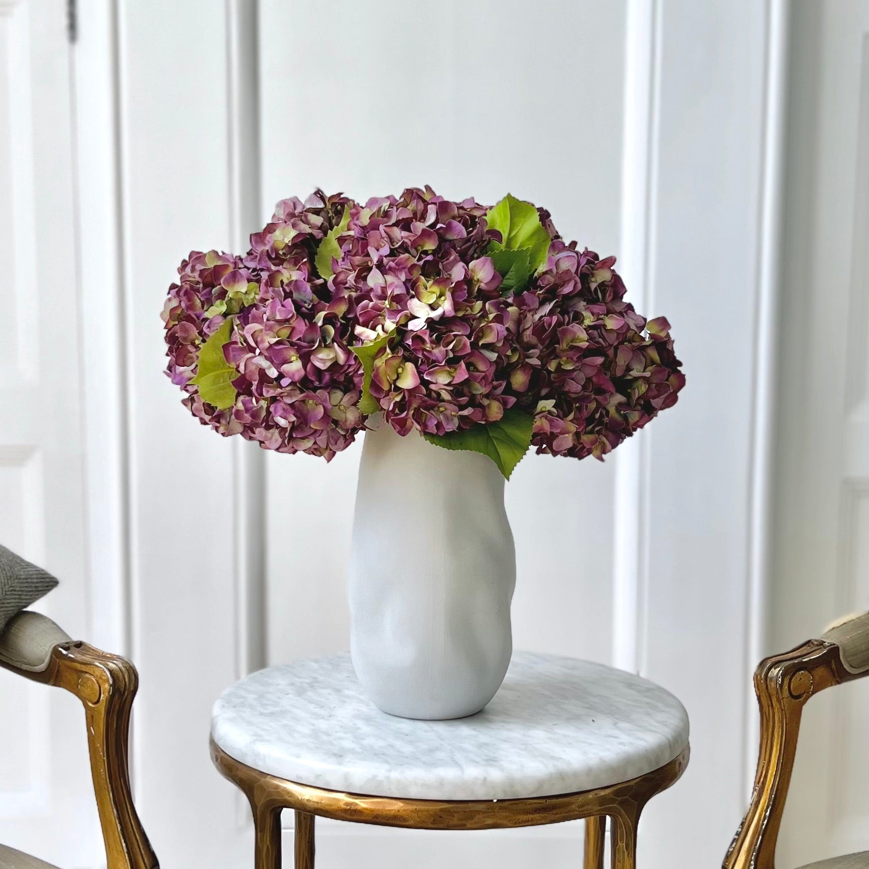 Luxury Lifelike Realistic Artificial Fabric Silk Luxury Flower Purple Dried Hydrangea ABY5070PU Autumnal Stem with Foliage in Naunton Vase ABP525B Buy Online from The Faux Flower Company